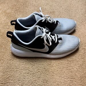 Nike Roshe golf shoes